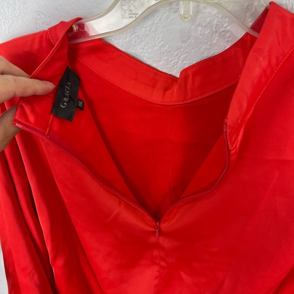 Gracia Front Knotted Hem Satin Blouse - Picture 8 of 9